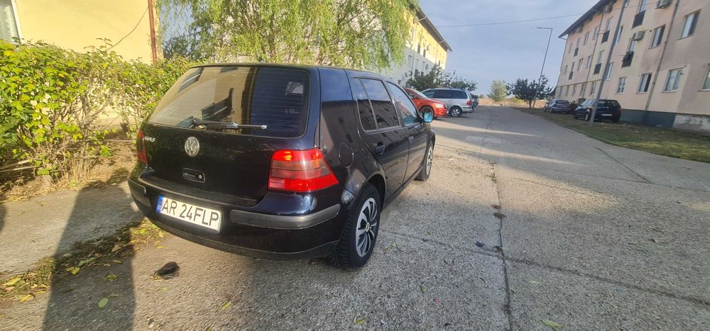 VOLKSWAGEN Golf 2002 — imagine 2