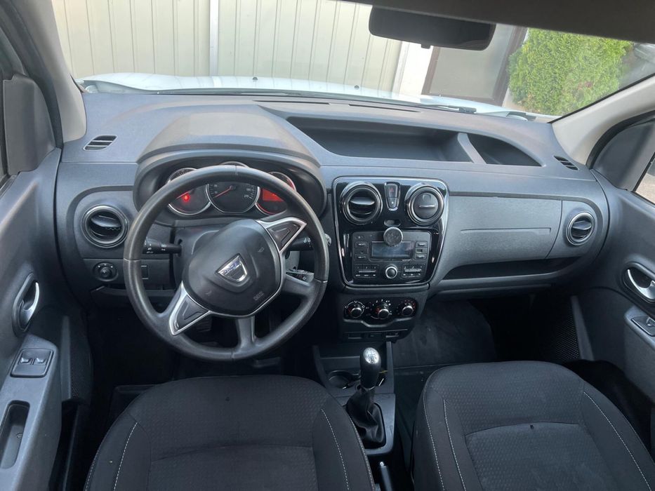 Dacia Docker Pret Fix, avariat, AVARIATE