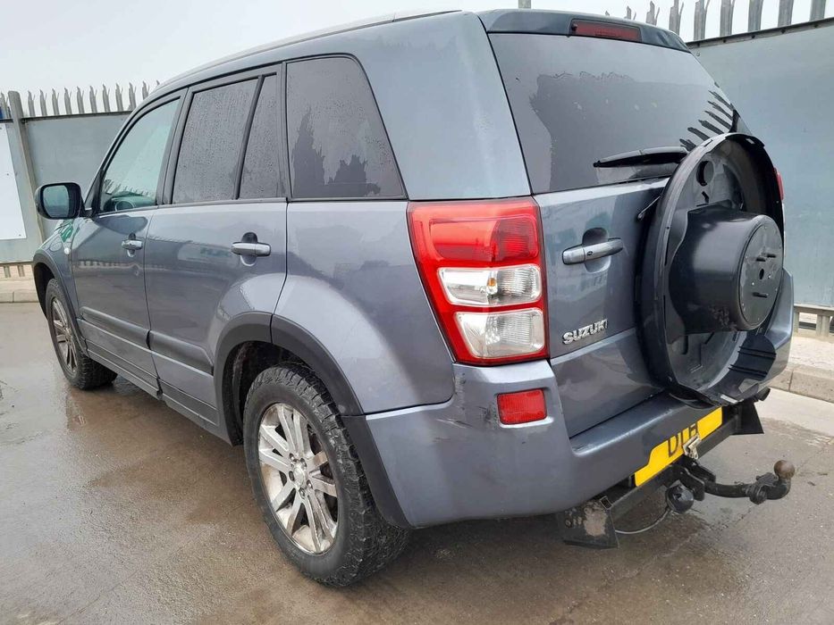 Suzuki grand vitara 1.9diss на части