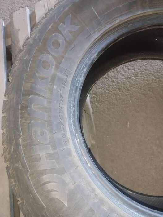Hankook 285/65  /17