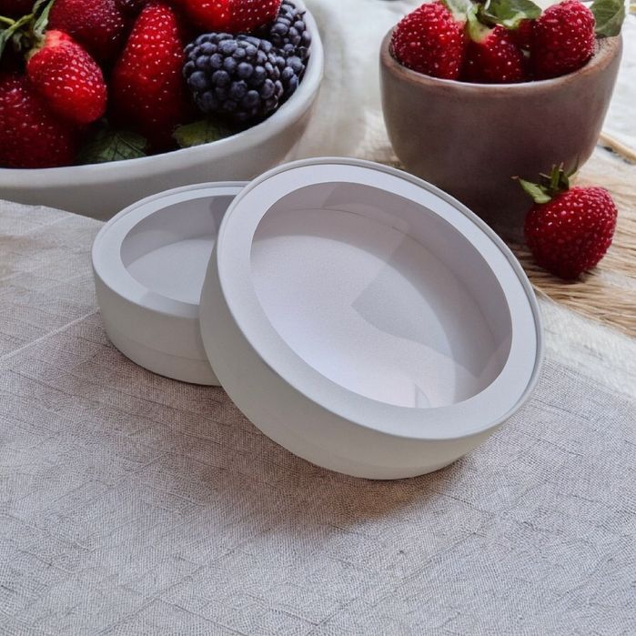 Белые матовые коробки