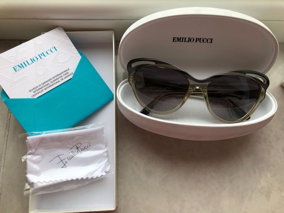 Ochelari de soare originali Emilio Pucci ( NOI )