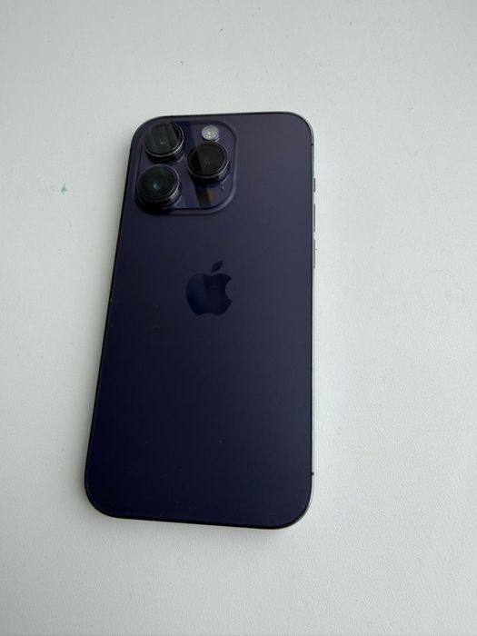 Продаю iPhone 14 Pro 128GB