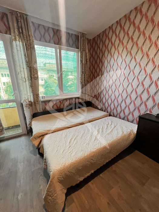 Дава се под наем Двустаен апартамент в Варна, Чайка - 50 кв.м за 300 € - Снимка #2