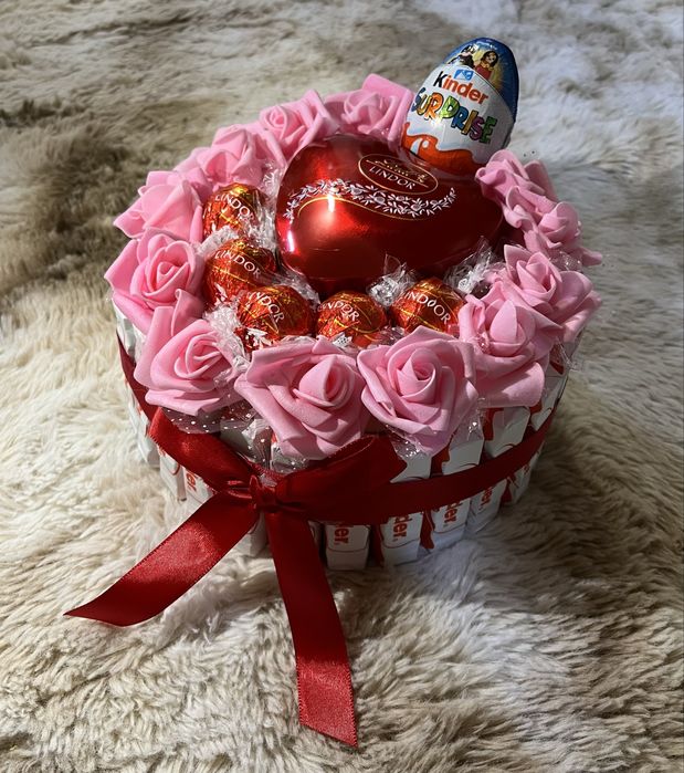 Подаръчни кутии и букети