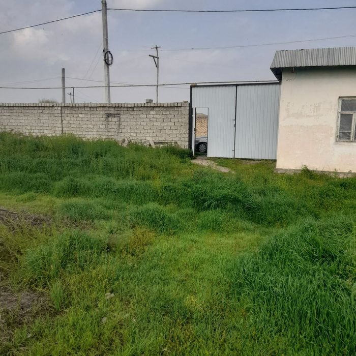 Sirdaryo shaharda uchastka sotiladi 12 sotx