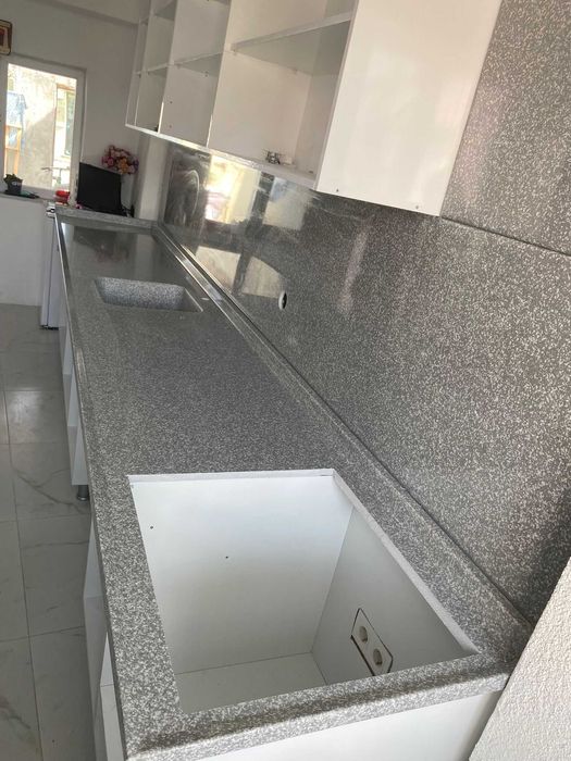 Кухненски плотове от технически камък