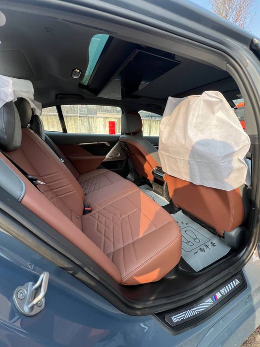 BMW i5 35L M-Sport 2024 yil dop opsiya