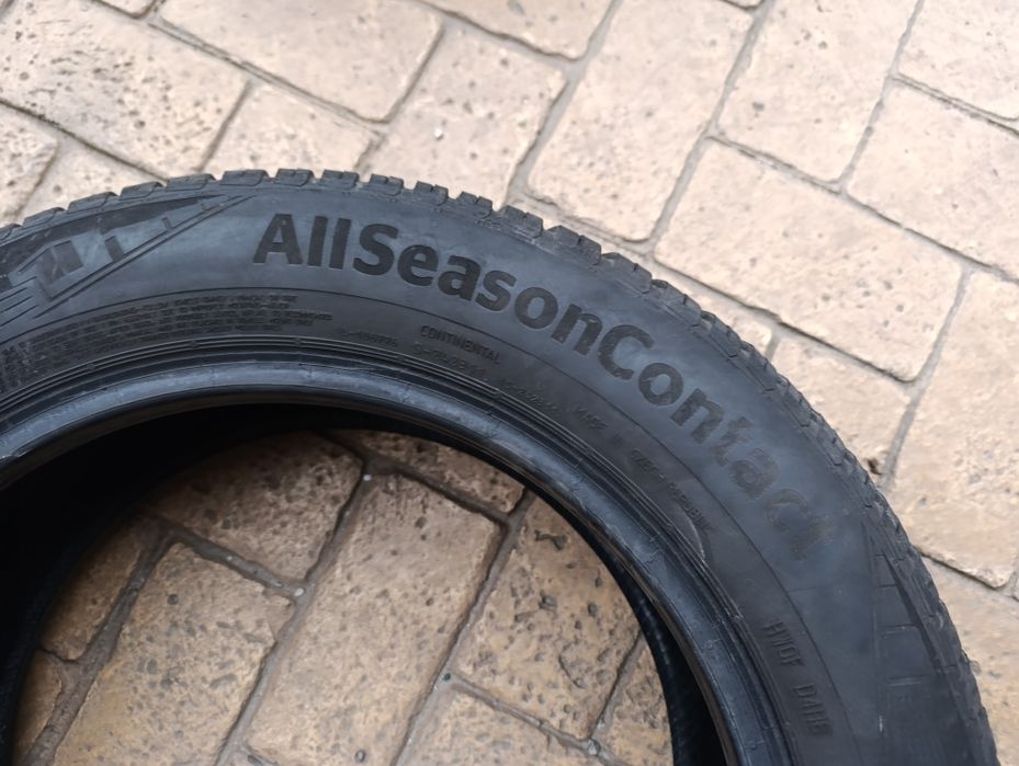 Всесезонни гуми Continental 205/55/16