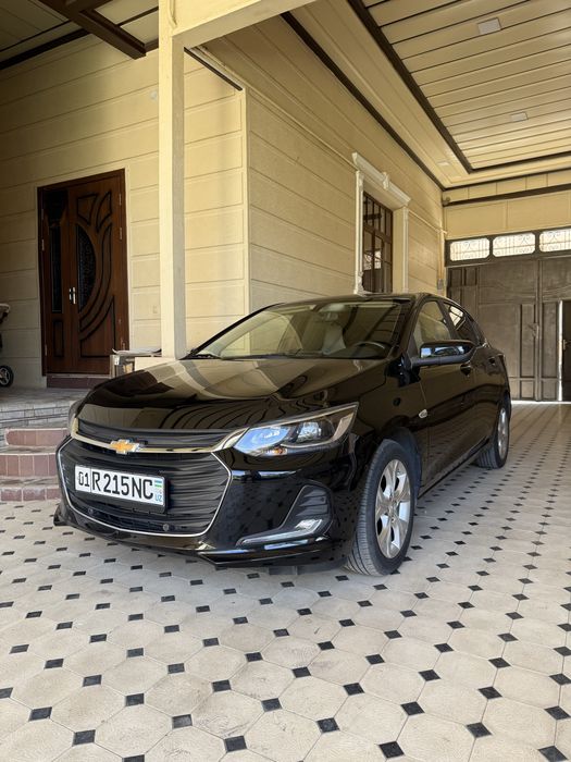 Chevrolet Onix Premier 2 Plus
