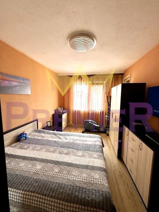 Продава се Тристаен апартамент в Добрич, Център - 90 кв.м за 652 €/кв.м - Снимка #2