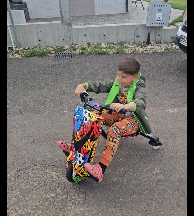 Vând tricicletă electrică Myria Drifter Sky Rider, cu inca 5 ani garanție Altex