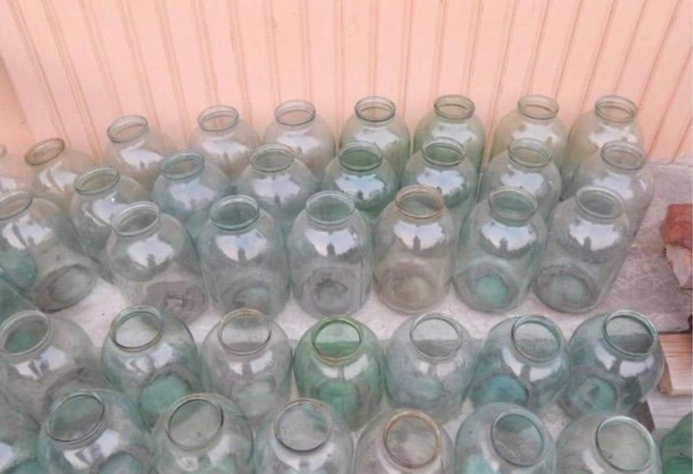 Продам 2 л банки