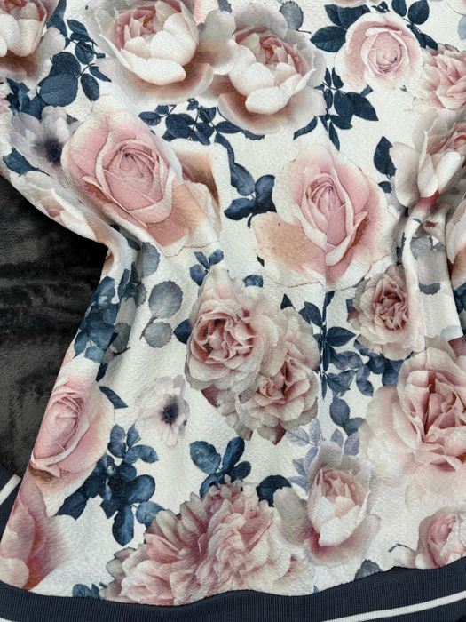 Флорална дамска блуза