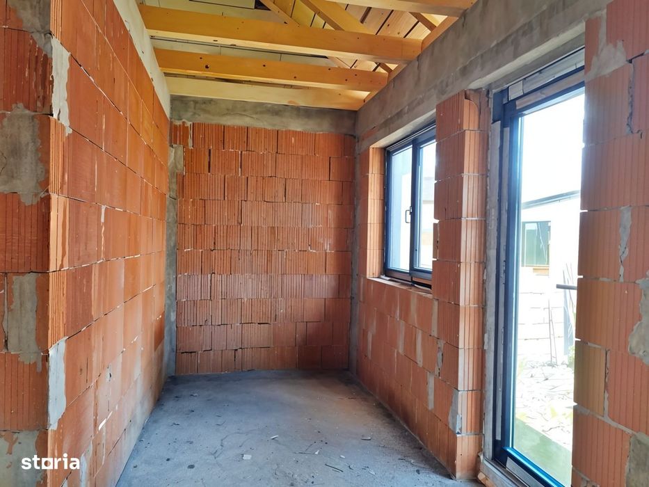 Casa la pret de apartament 74.800 euro/Rontau