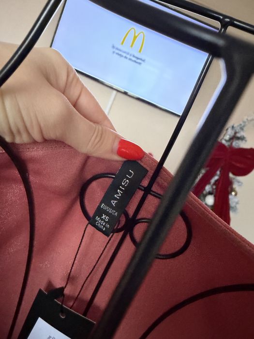 Bluza Xs- Amisu- noua, cu eticheta