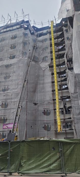 Vand lift girafa, construcții