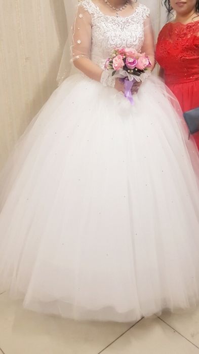 Свадебное платье