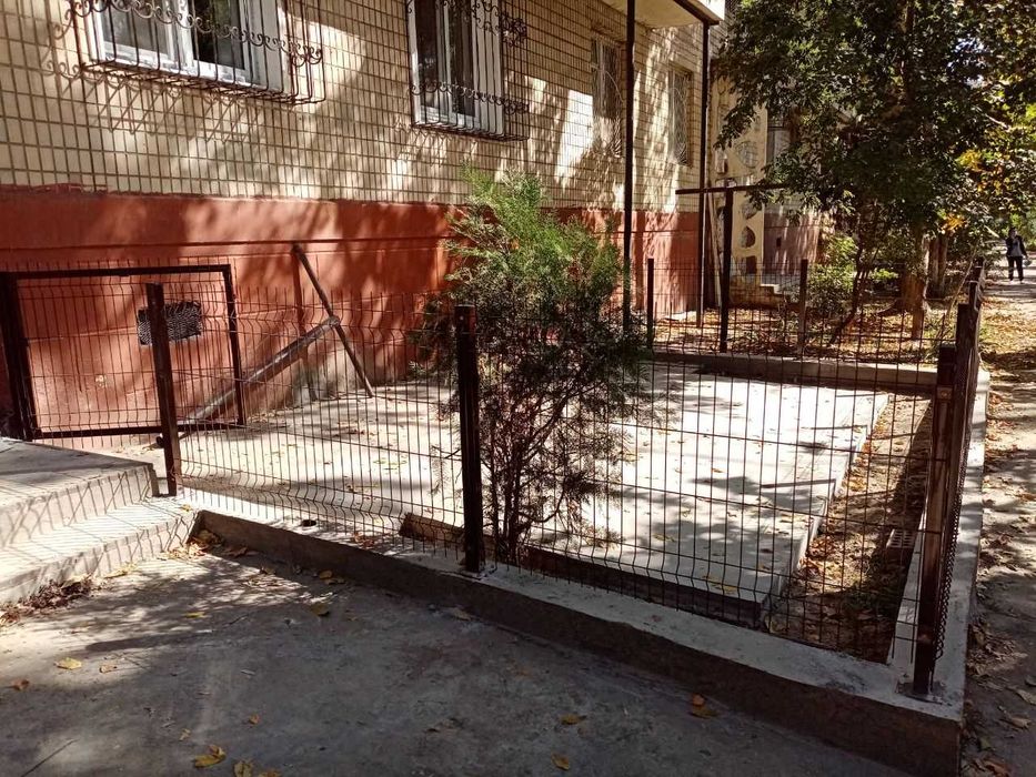 Bog’ uchun setka o’rnatish bilan