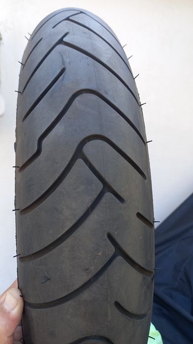 Предна гума за мотоциклет bridgestone battlax bt23 Dot 0421. 120/70/17