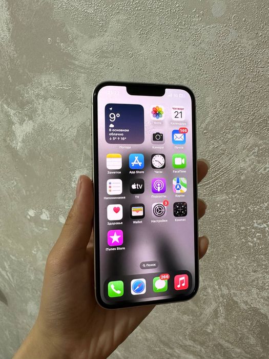 Продаётся Apple iPhone 13 в хорошем состоянии