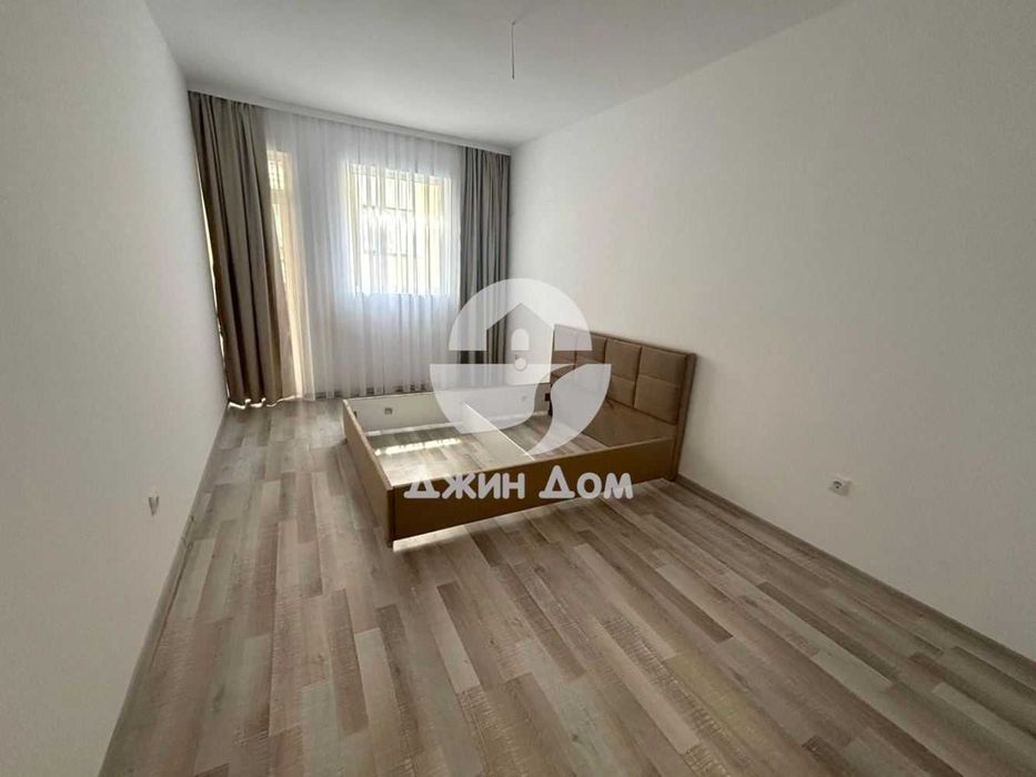 Продава се Двустаен апартамент в Бургас, Лазур - 73 кв.м за 1576 €/кв.м - Снимка #6