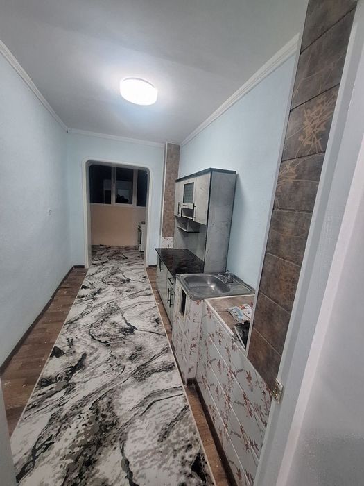 3xonali kvartira sotiladi