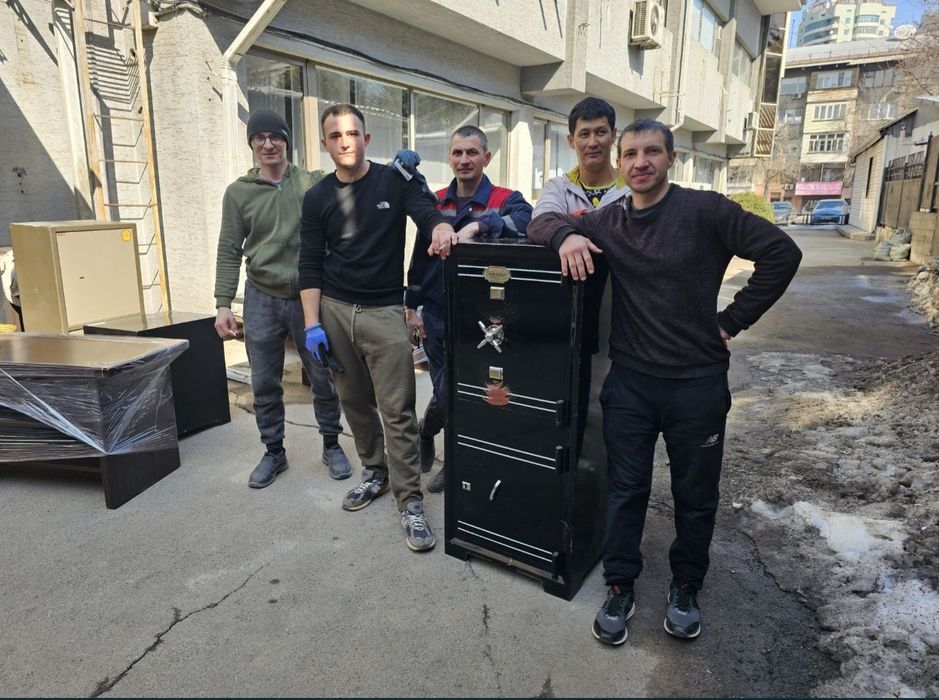 Услуги грузчиков. Медицинское, ресторанное , бытовое оборудование