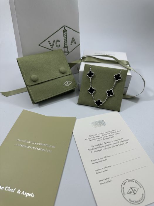 Brățară Van Cleef & Arpels 5 motifs White Gold 750 Onyx