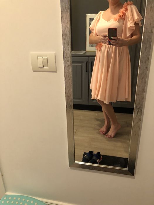 Vand rochita Camelia Tivadar