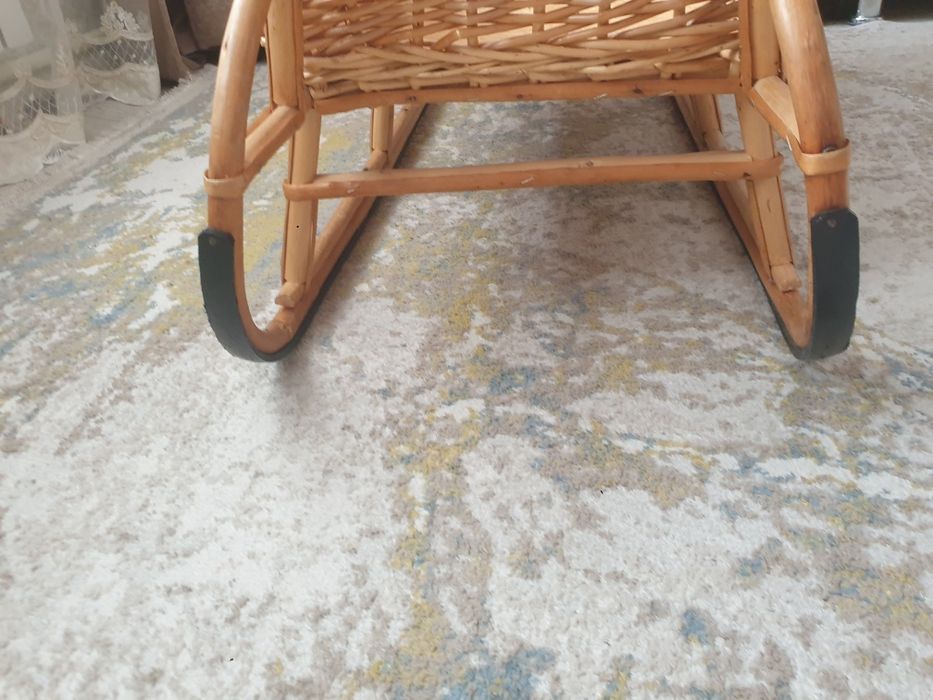 Продам Ротанговые зимние санки