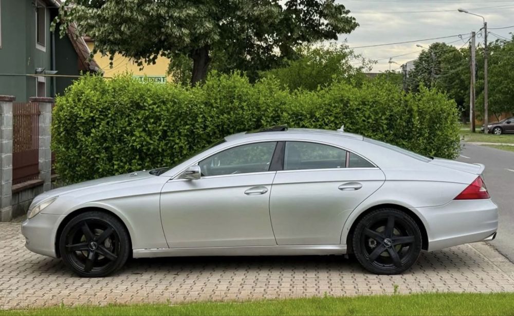 MERCEDES-BENZ CLS 2009 — imagine 2