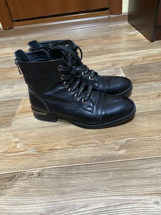 Продам много одежды и обуви