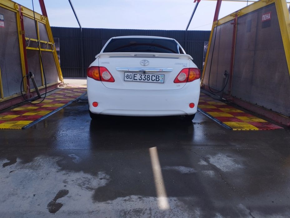 Тоёта Корола продаётся