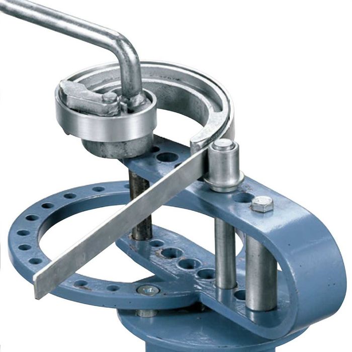 Dispozitiv universal pentru indoit Bernardo MR 100 Pro