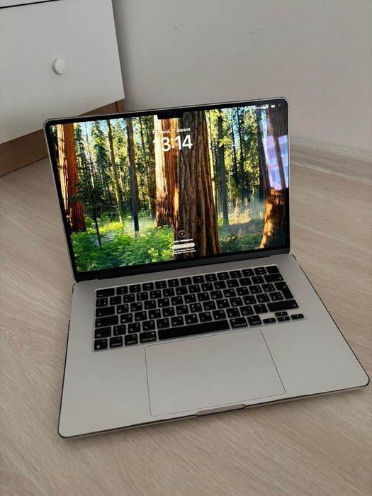 MacBook air m2 256g