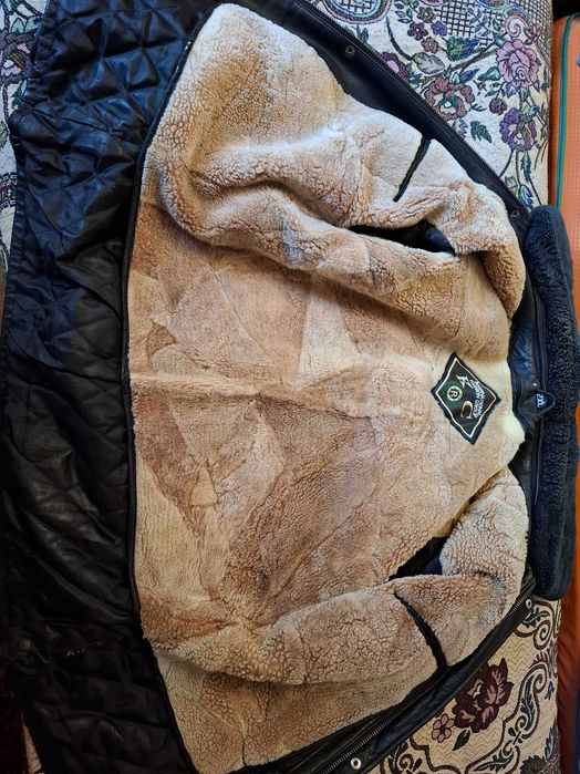 Куртка кожаная .