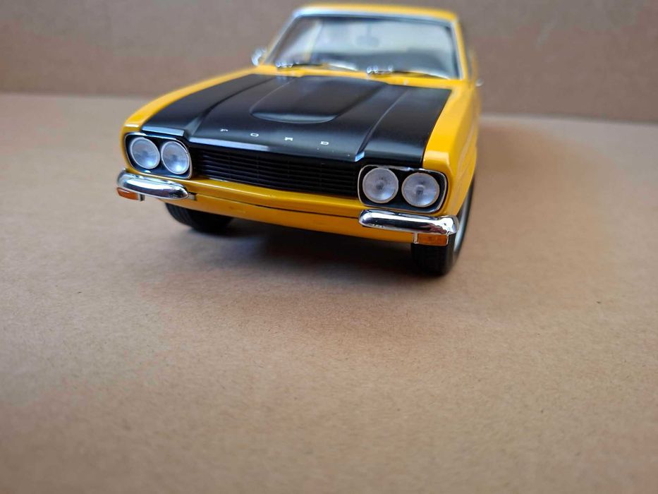 Ford Capri 2600 RS 1:18 Minichamps