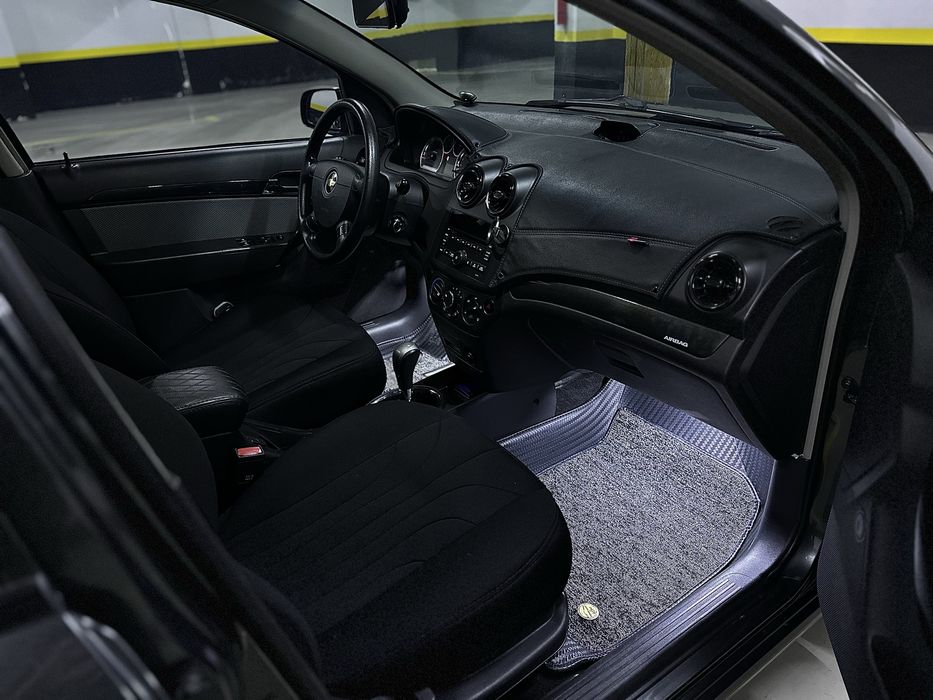 Продается своя Nexia 3