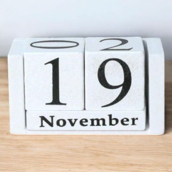 вечен календар 
20лв за брой