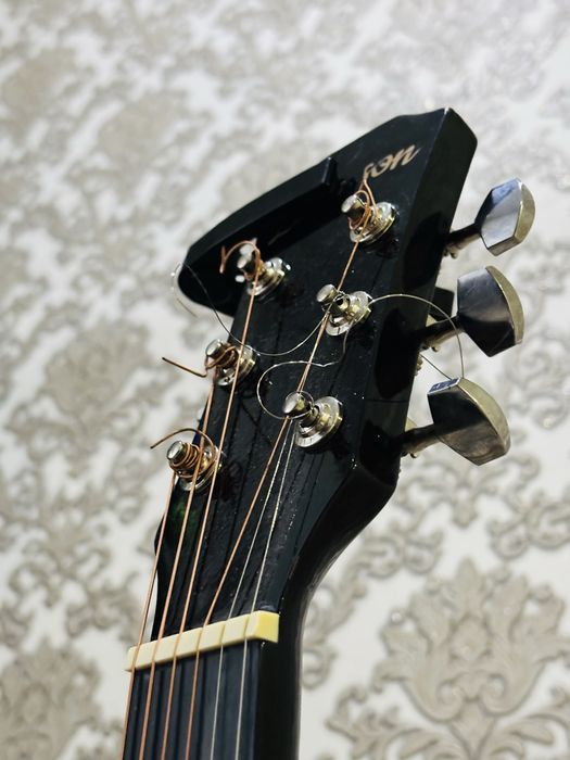 Гитара Акустическая