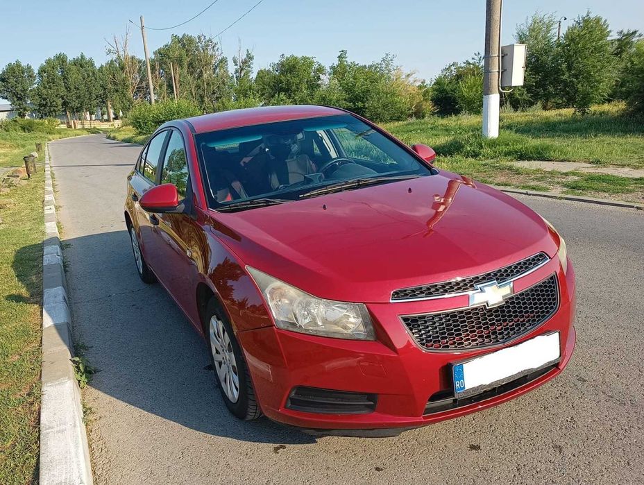 Vând Chevrolet Cruze