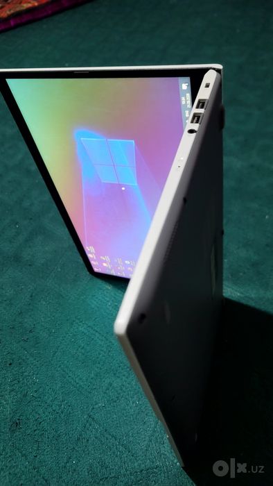 Asus celeron holati yaxshi