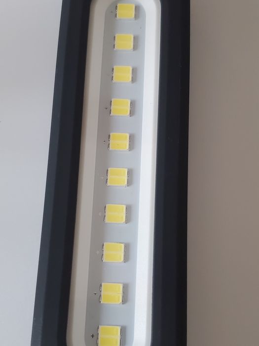 Lanterna service SLIM-700Lumeni.Rezista impact-6 Luni garantie