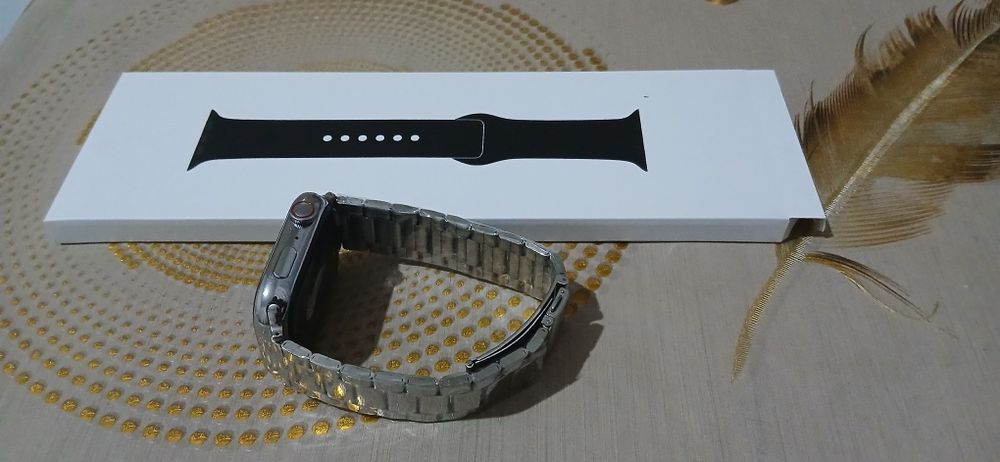 S9 pro smart soati sotiladi 2 ta remeshok bilan