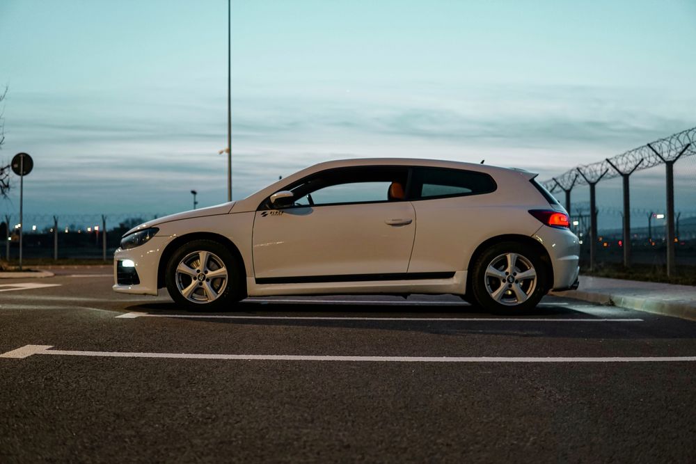 VOLKSWAGEN Scirocco 2009 — imagine 2