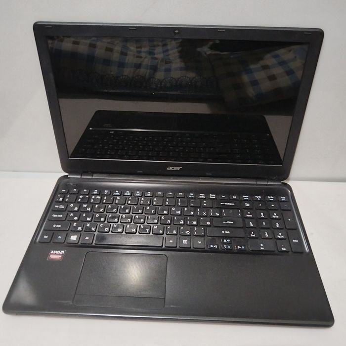 Продам ультрабук acer core i 3