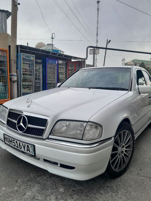 Продаётся мерседес w202 c320
