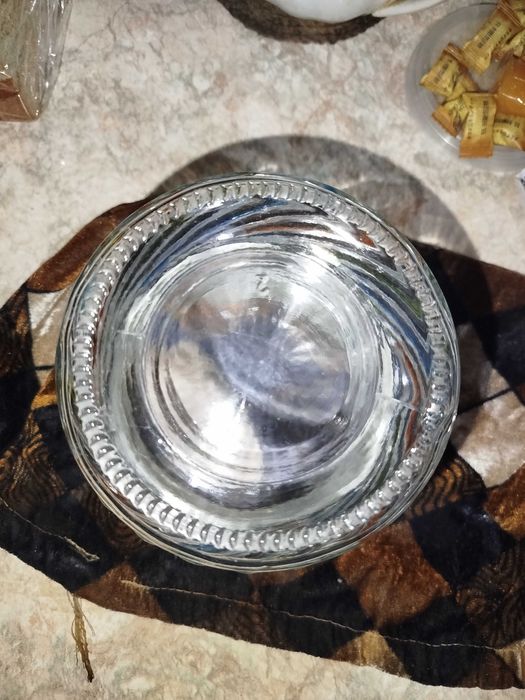 Стеклянная банка для сыпучих продуктов