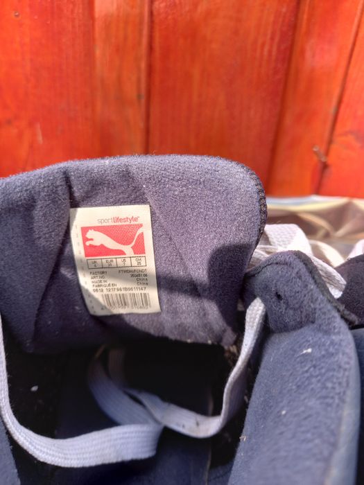 Vind adidași puma